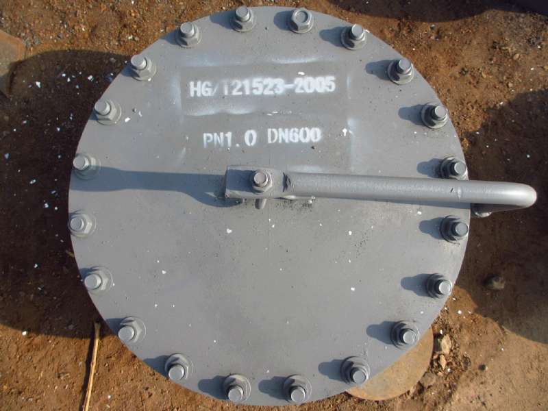 DN600水平吊盖人（rén）孔